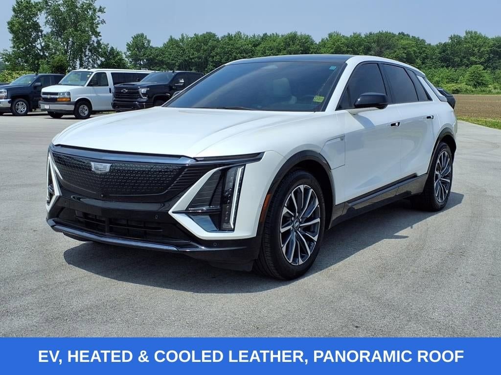 2024 Cadillac LYRIQ Sport 1