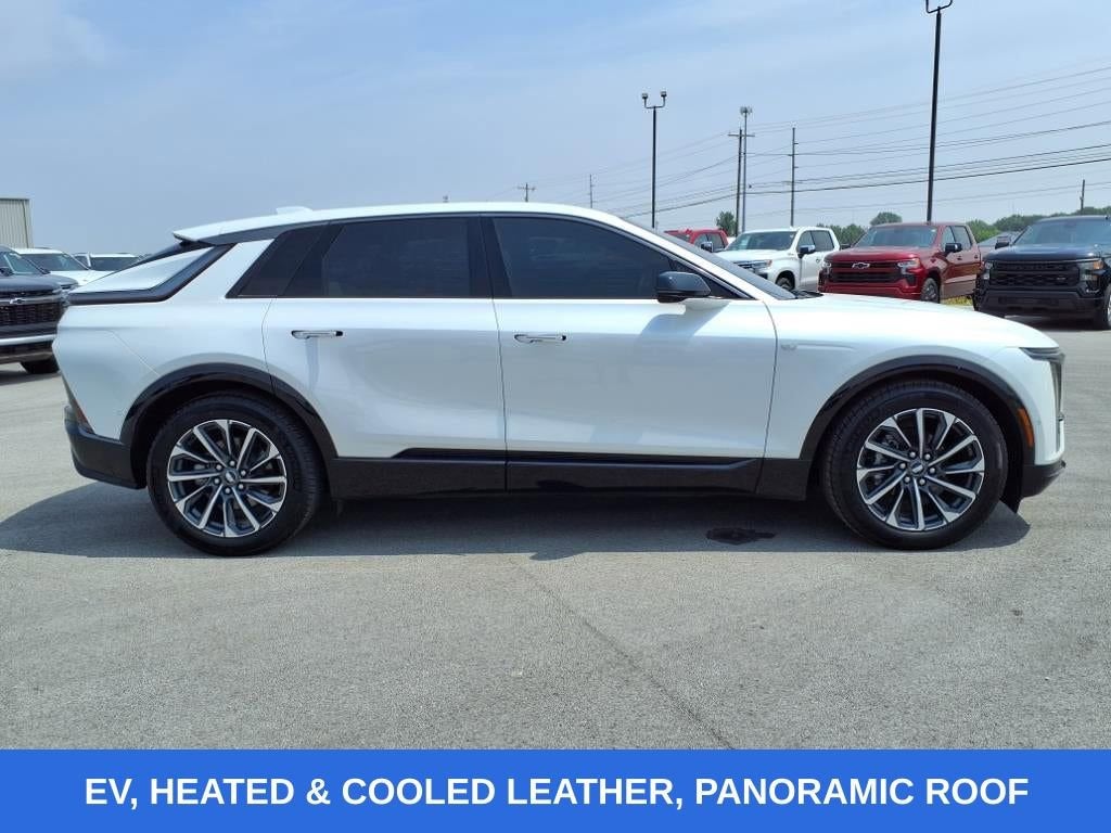 2024 Cadillac LYRIQ Sport 1