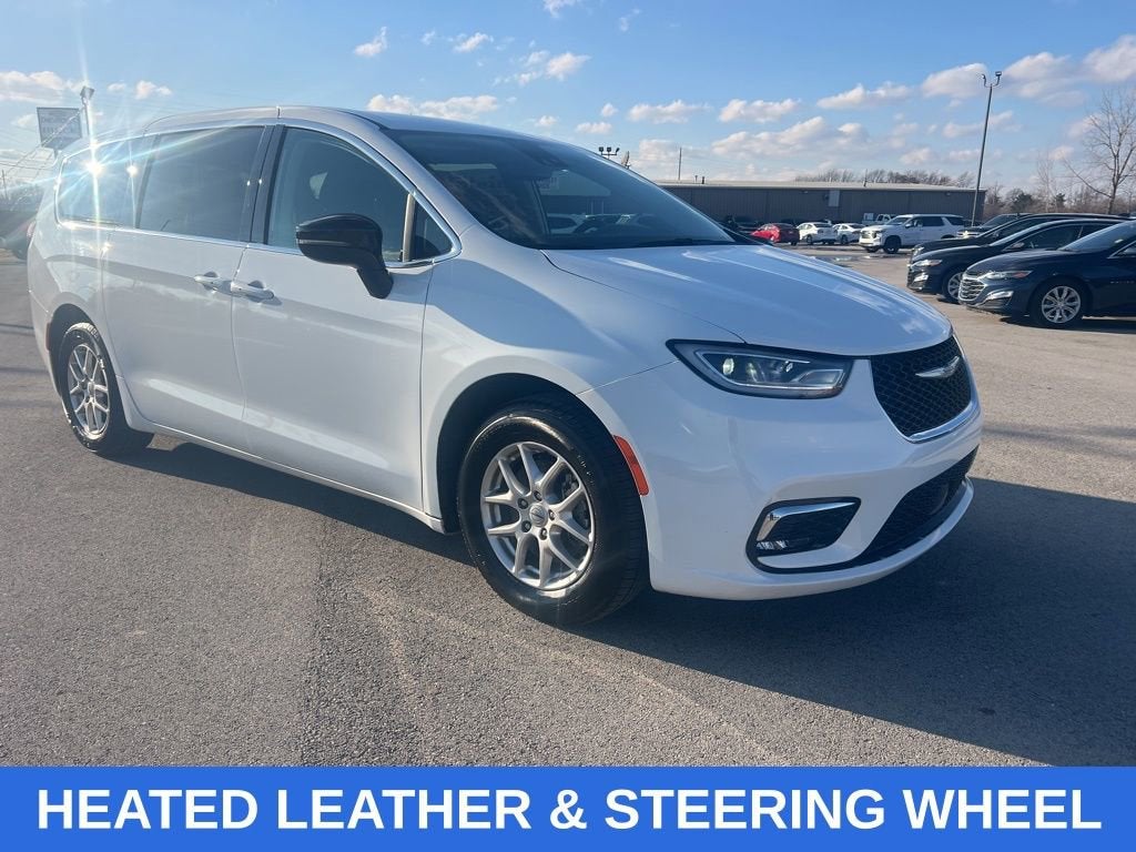 2024 Chrysler Pacifica Touring L