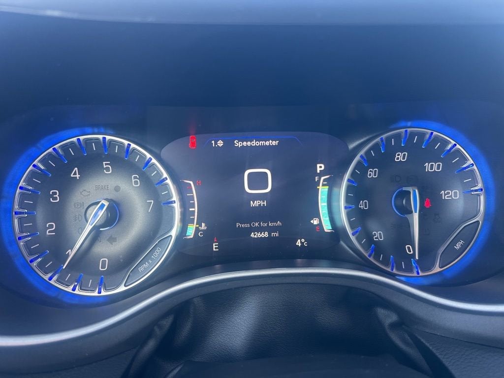 2024 Chrysler Pacifica Touring L