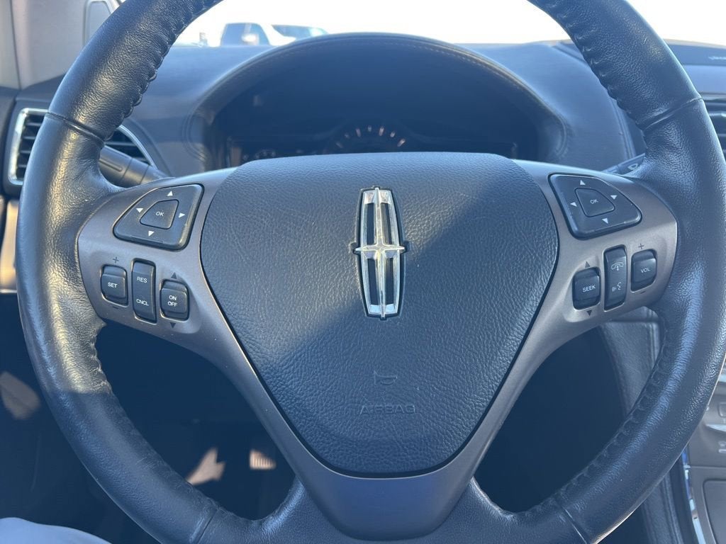 2011 Lincoln MKX Base