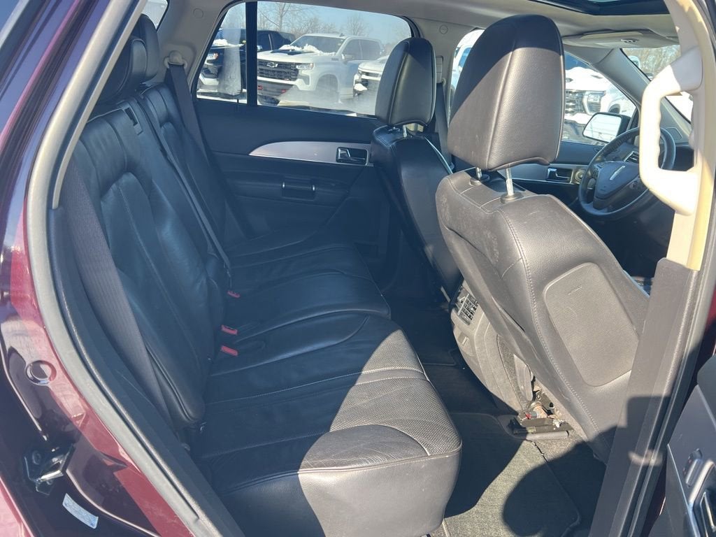 2011 Lincoln MKX Base