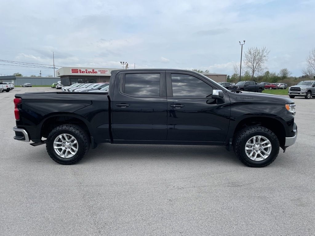 2022 Chevrolet Silverado 1500 LT (2FL)