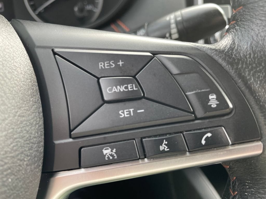2020 Nissan Versa SR