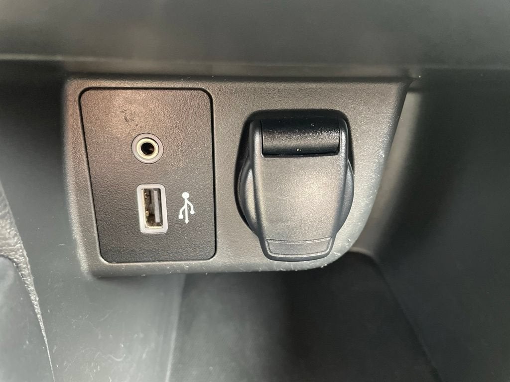 2020 Nissan Versa SR