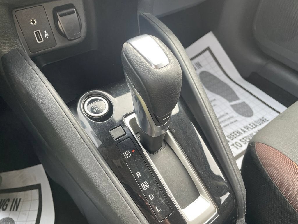 2020 Nissan Versa SR
