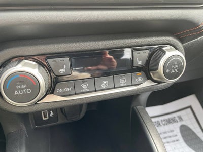 2020 Nissan Versa SR