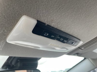 2020 Nissan Versa SR