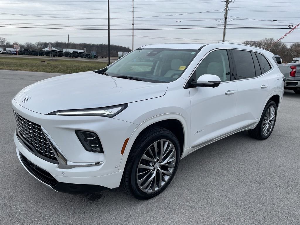 2025 Buick Enclave Avenir