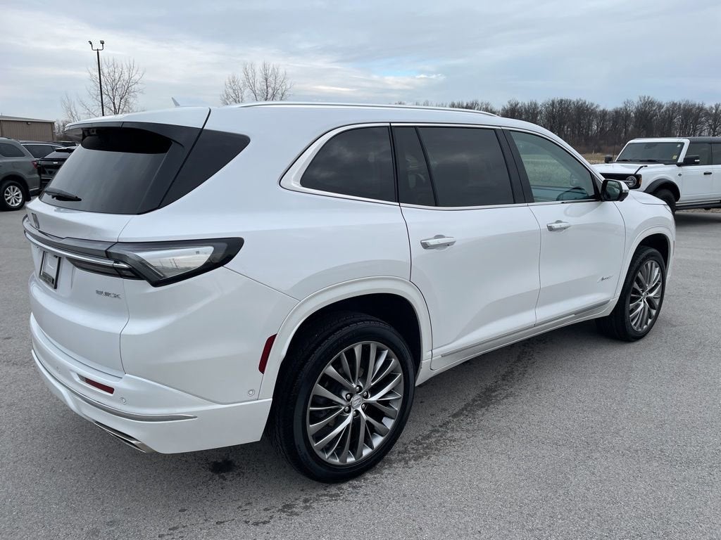 2025 Buick Enclave Avenir