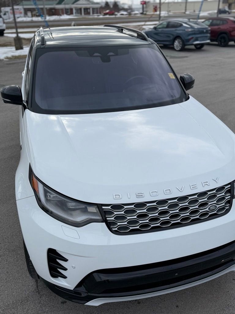 2023 Land Rover Discovery Metropolitan Edition