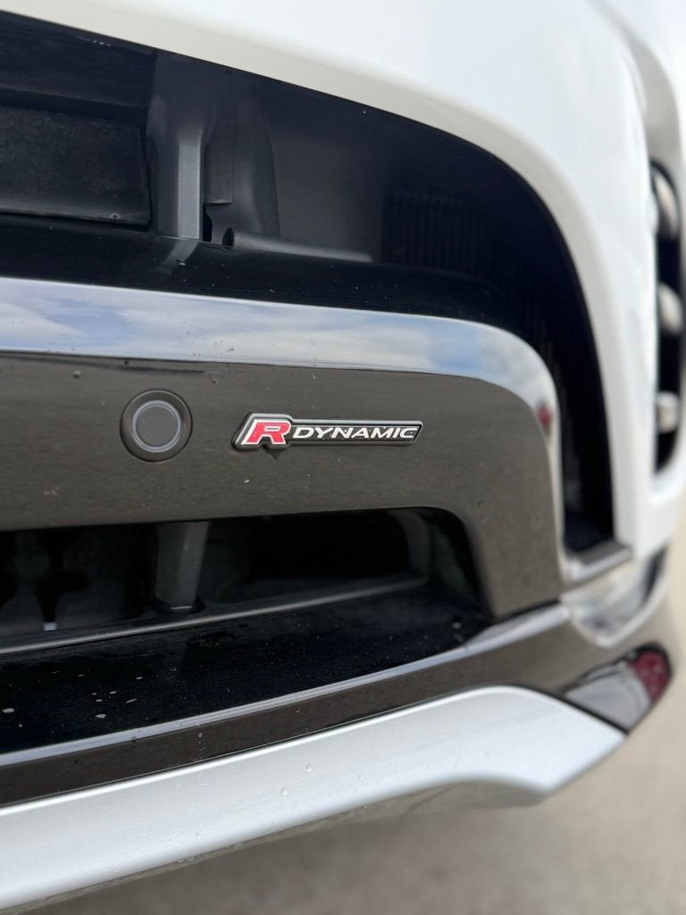 2023 Land Rover Discovery Metropolitan Edition