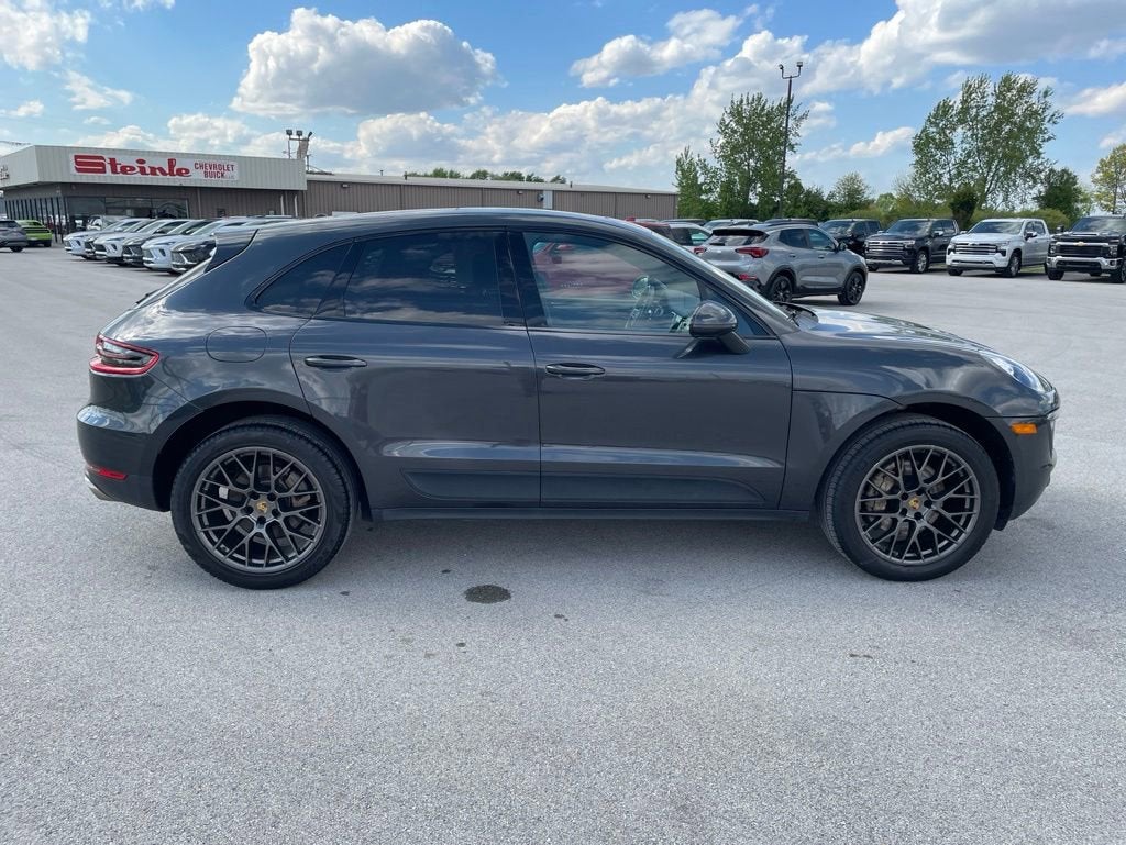 2018 Porsche Macan S